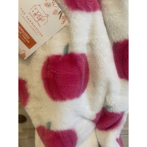 Rachel Ashwell Pink Pumpkin Oversized Faux‎ Fur Throw Blanket Fall 50”x70” NWT - Picture 3 of 4